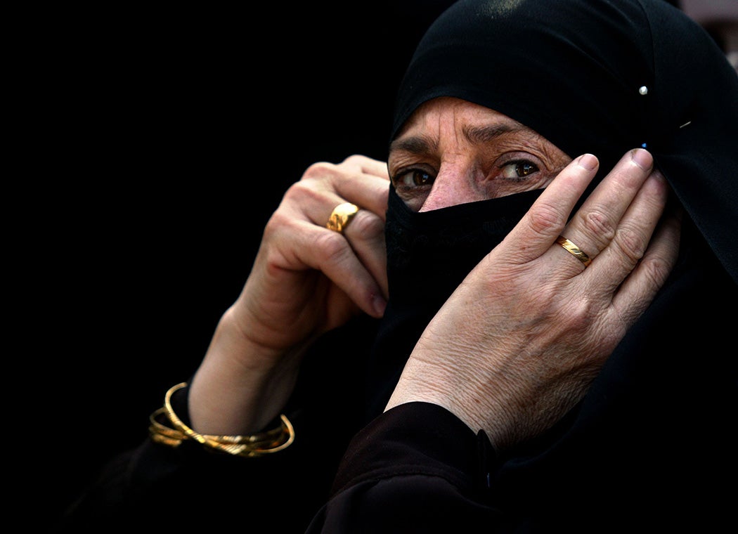 Mulheres muçulmanas e a política do lenço na cabeça