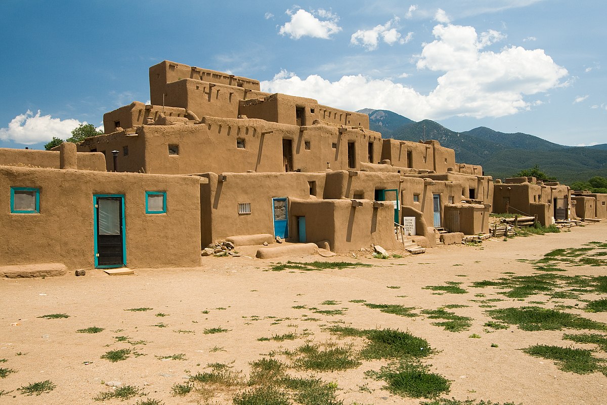 Porque é que abandonaram os Pueblos?